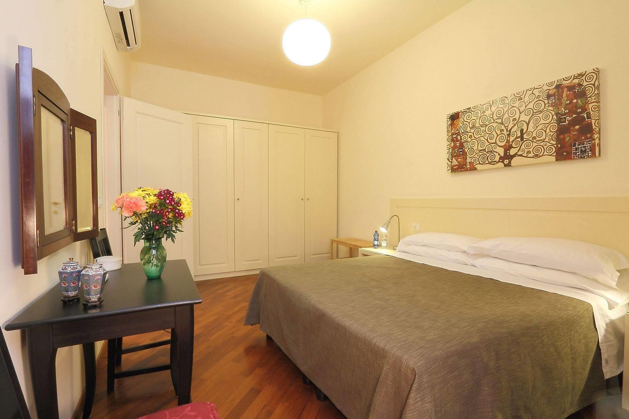 Relais Martinez Florence Extérieur photo